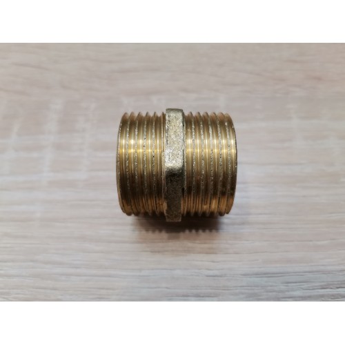 Ніпель 1 1/4" НН 